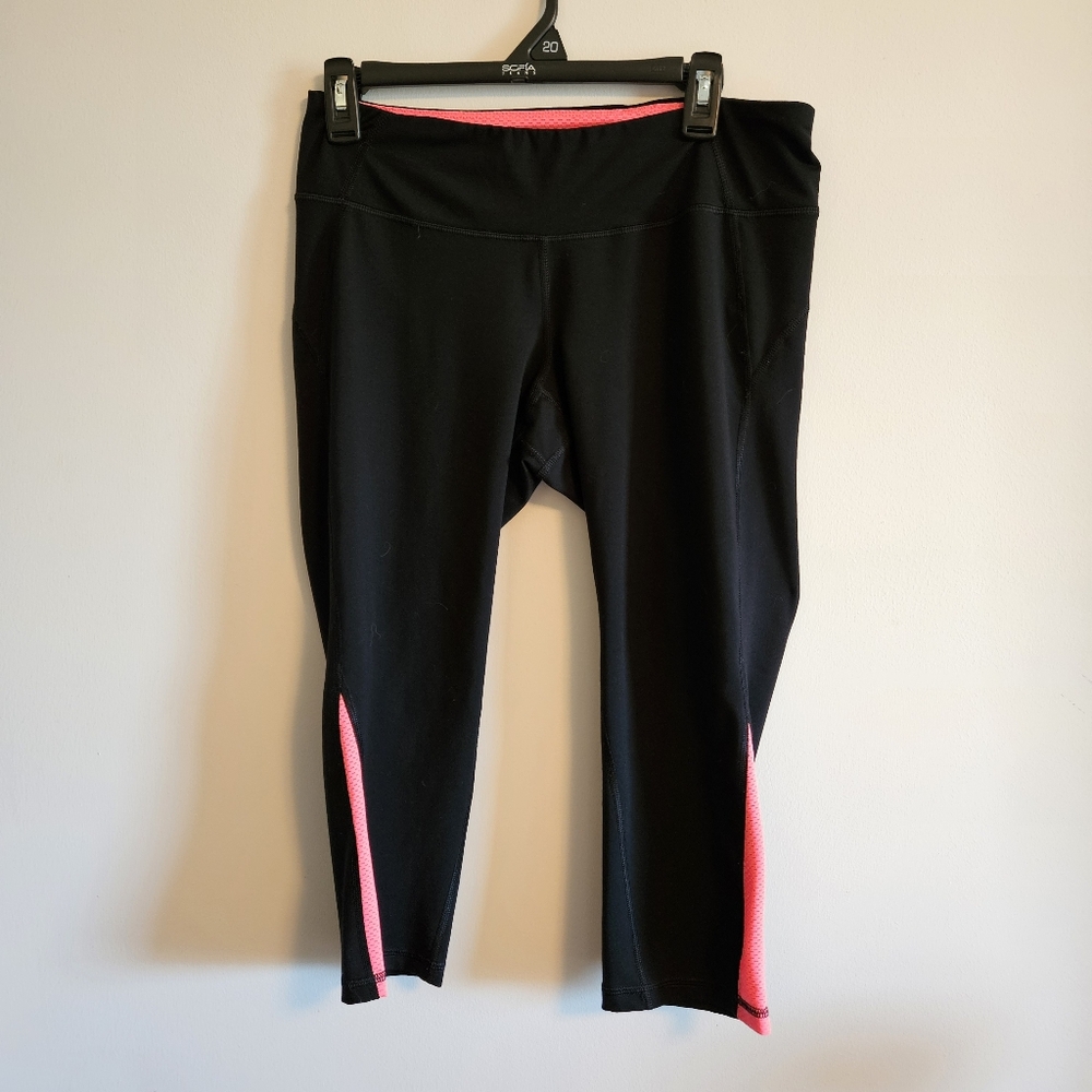 Old Navy Active Black Leggings with Neon Pink Accents Gym Yoga Running Large
